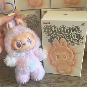 Pop Mart Big Into Energy Labubu - LUCK